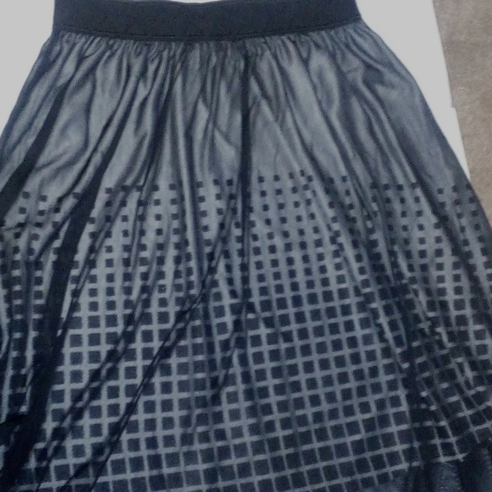 LuLaRoe Lola skirt